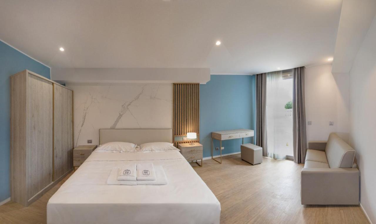 Hotel Byron Lerici Exterior photo